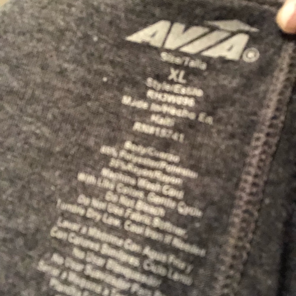 Pullover - Picture 3 of 3